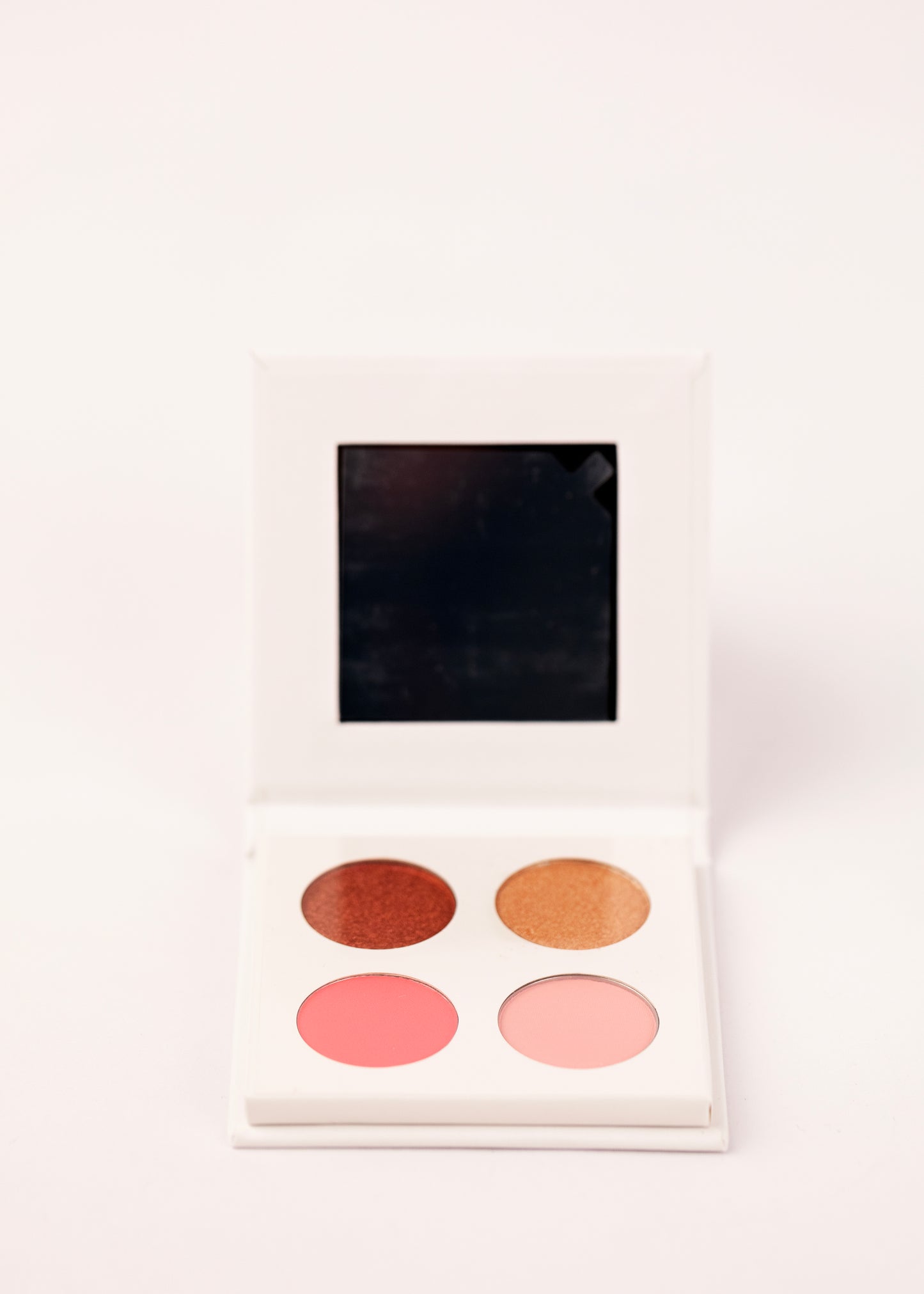 4 Color Eyeshadow Pallet