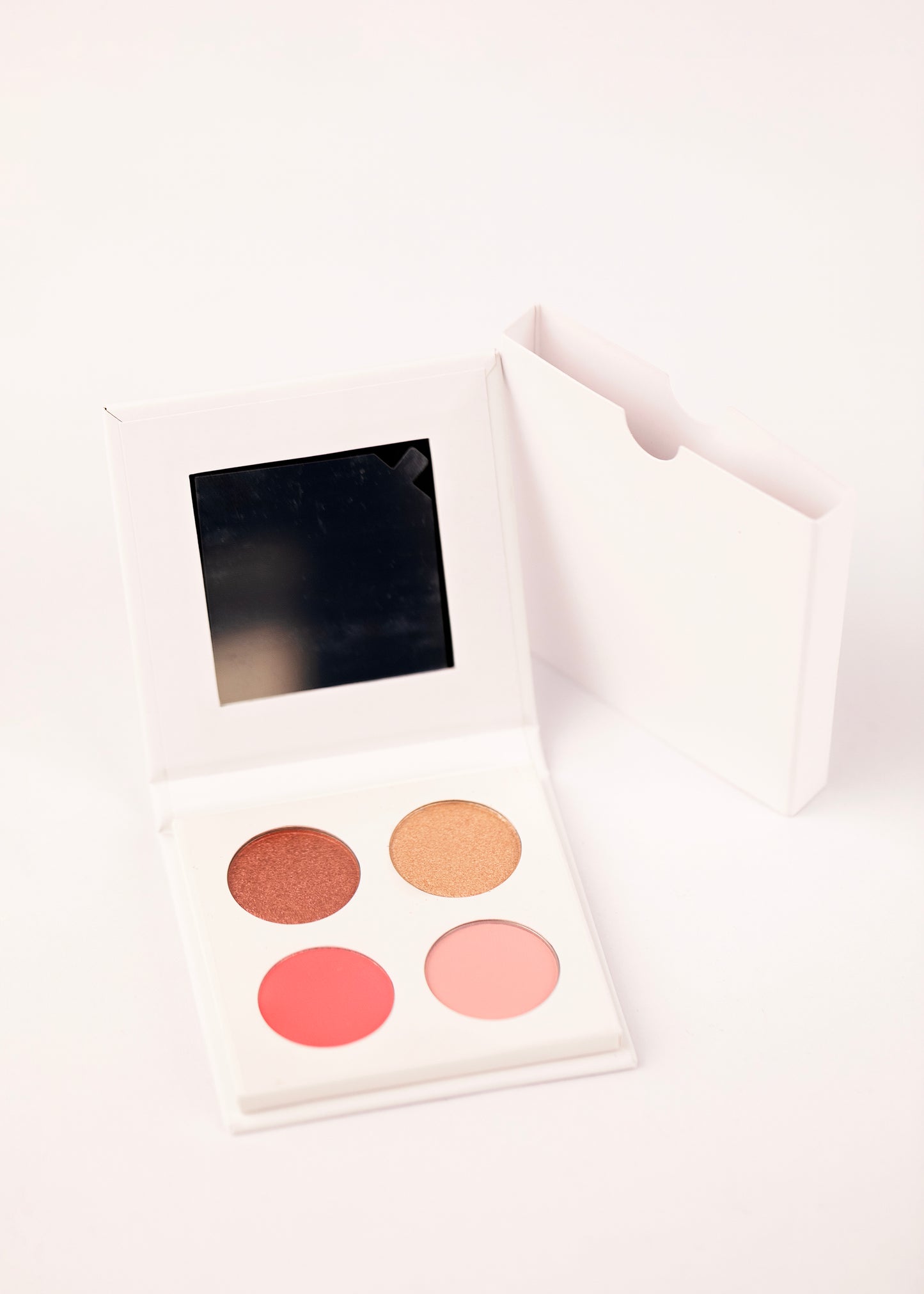 4 Color Eyeshadow Pallet