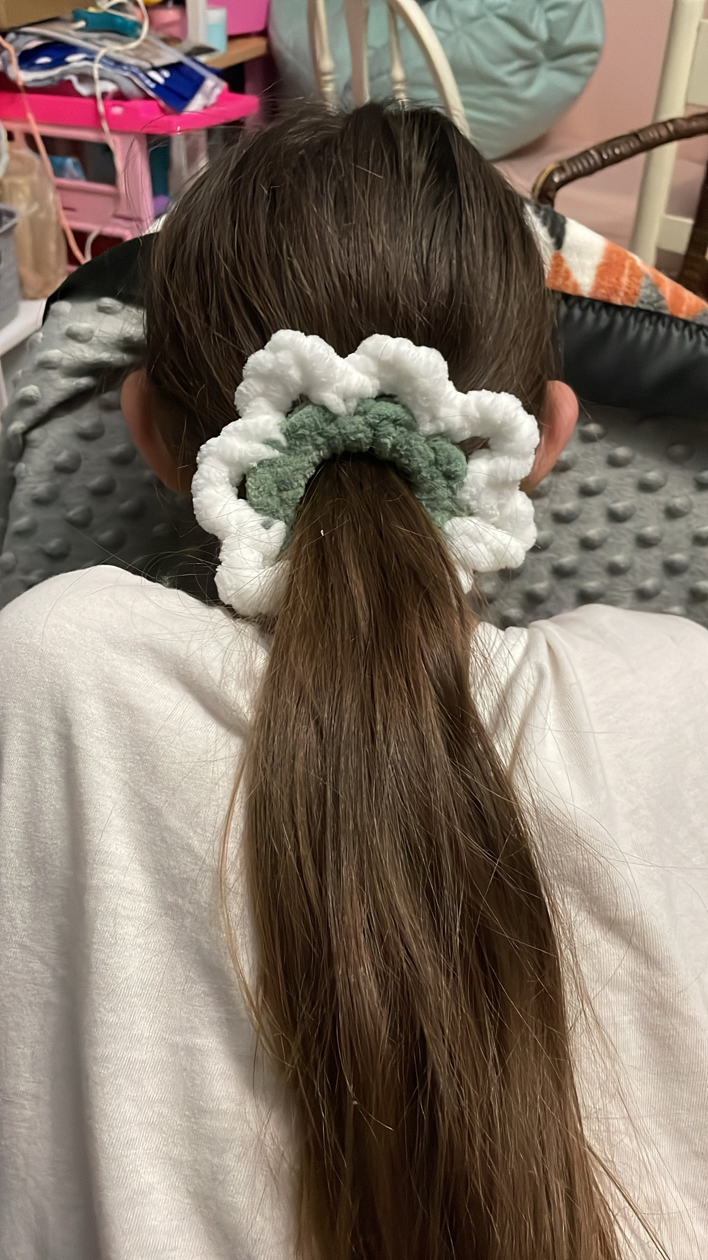 Mistletoe Scrunchie